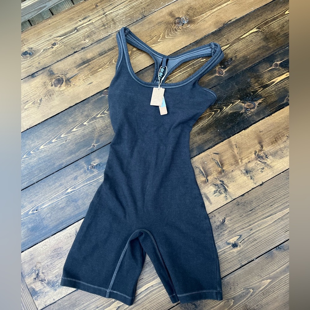 Skims XXS bodysuit